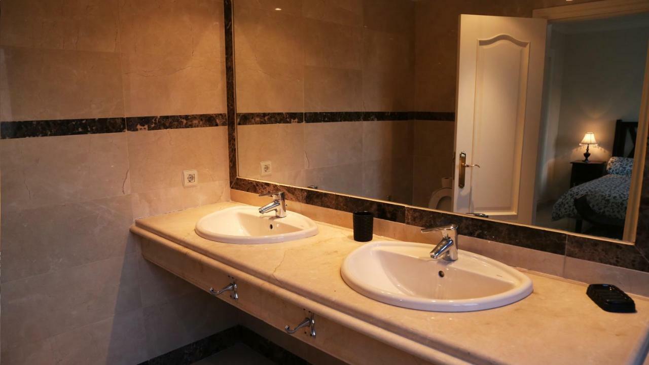 Penthouse Full Sea View Apartment มานิลบา ภายนอก รูปภาพ